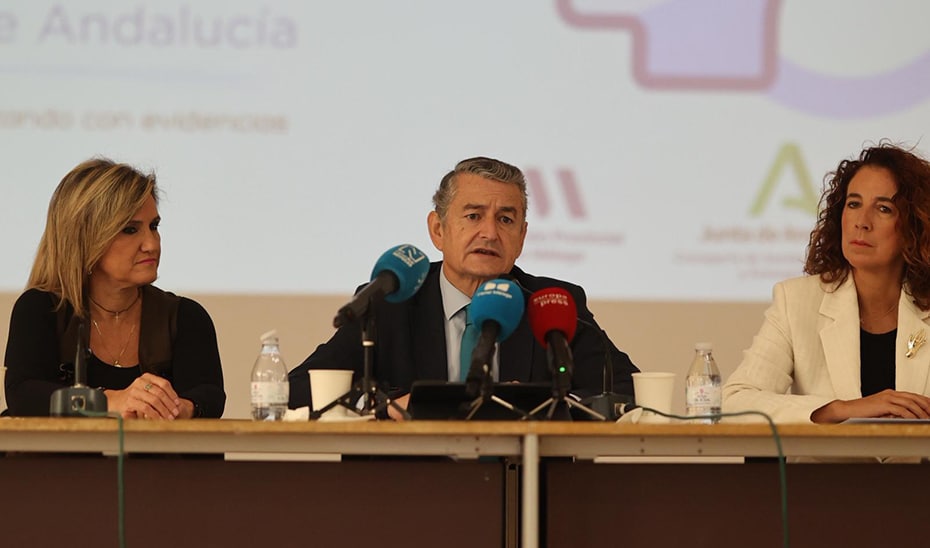 Andalucía desarrolla una aplicación para la gestión de programas de prevención de adicciones